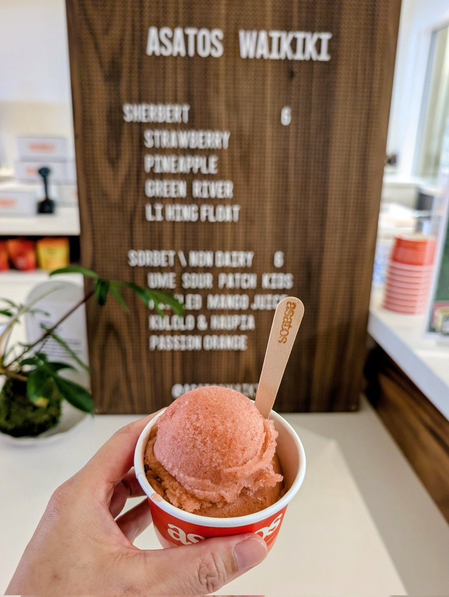 girlie_mac's tweet photo. I got to try scoops at Asato's new Waikīkī location before their grand opening 💖
Mahalo!
#LocalKine https://t.co/rnAHXnys6o