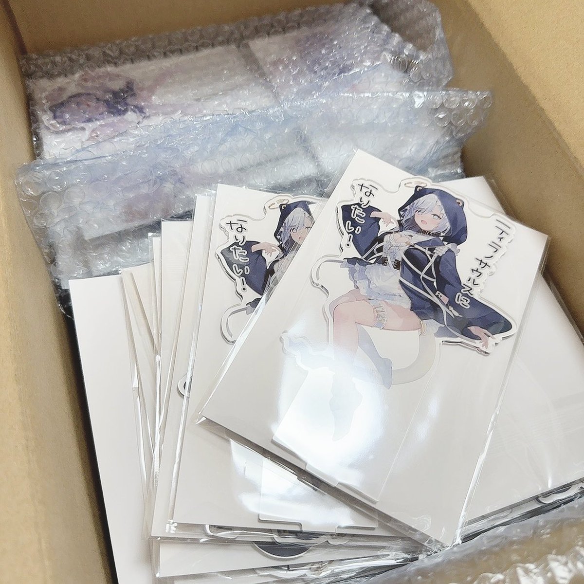 sakura__qoo's tweet image. 梱包してるよ˶⚈  ̫⚈˵🤍！

終わり見えなくてやばいけどそれだけいっぱいお迎えしてくれてありがとう…！