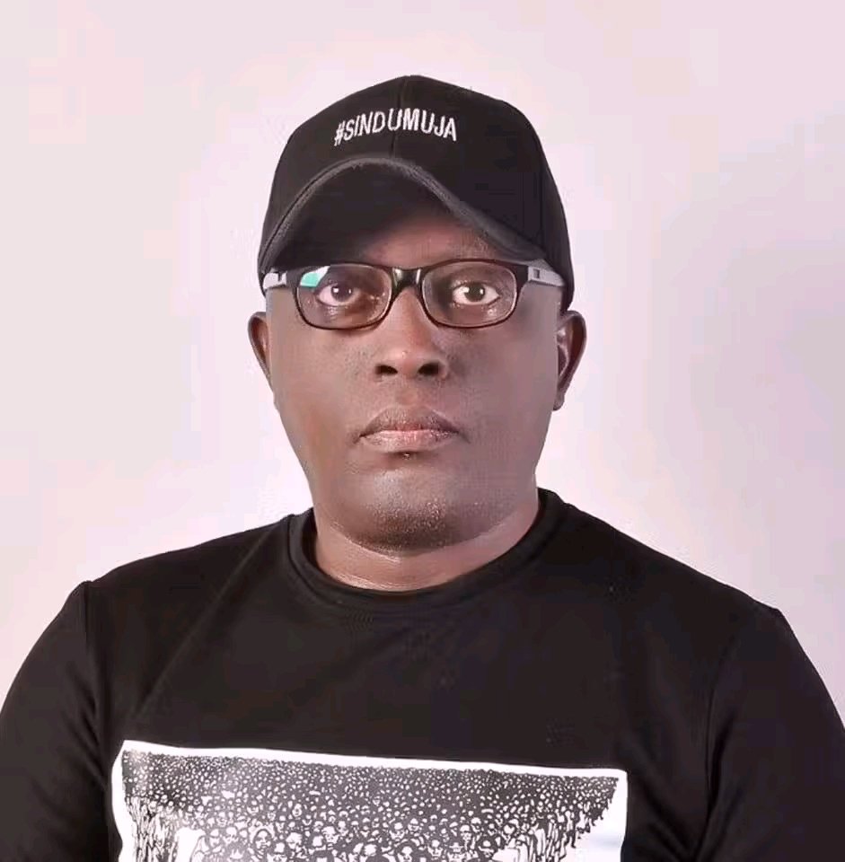 KajekuryaE's tweet image. Umurwi ugizwe na @pnininahazwe arongoye @FOCODE_ , #Faustin_Ndikumana arongoye @ParcemBurundi , @rugbob78 , @AbdreNikwigize1 , @yigenga @justsness @AntoineKaburahe irongowye @iwacuinfo @rutwesdras @ikigatanyakazi Abo bose barajwe ishinga no gucafuza igihugu. Abo ni aba #PDC.