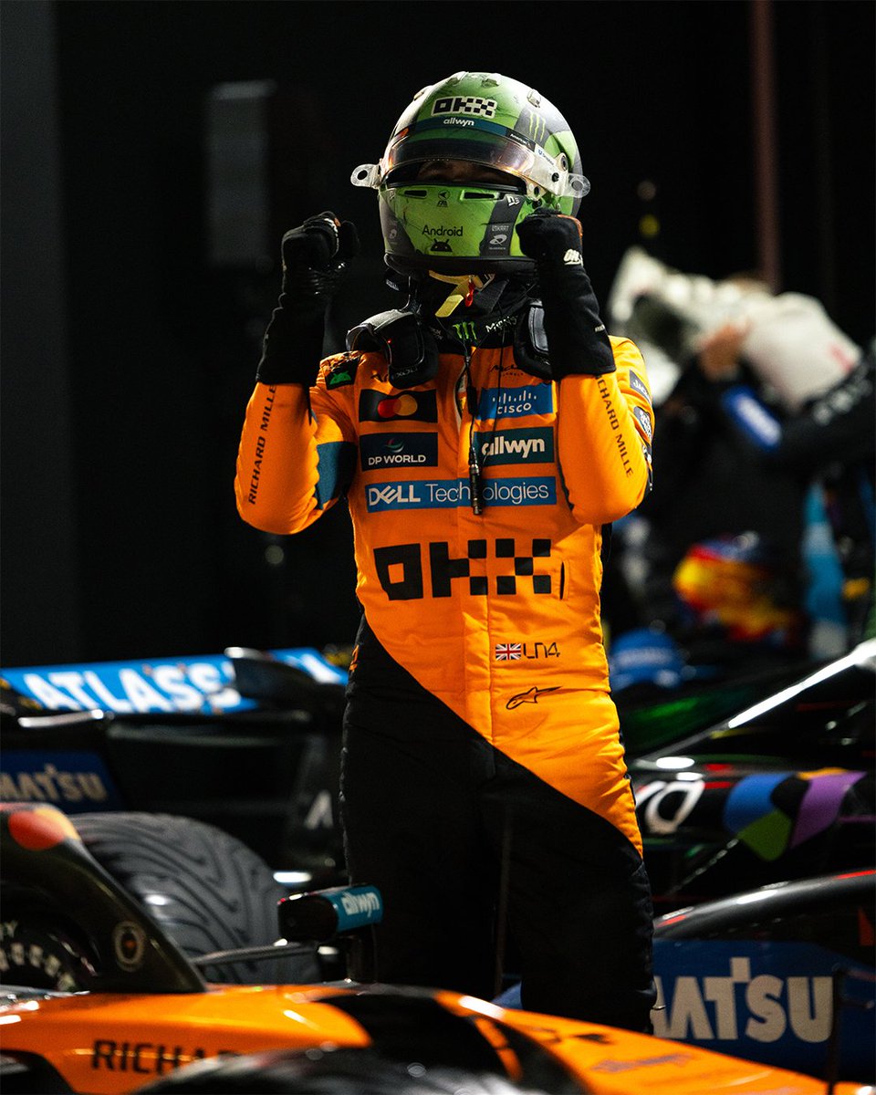 F1LasVegas's tweet image. One heck of a way to kick off your 150th race weekend 🧡🔥 @LandoNorris  

#LasVegasGP #F1