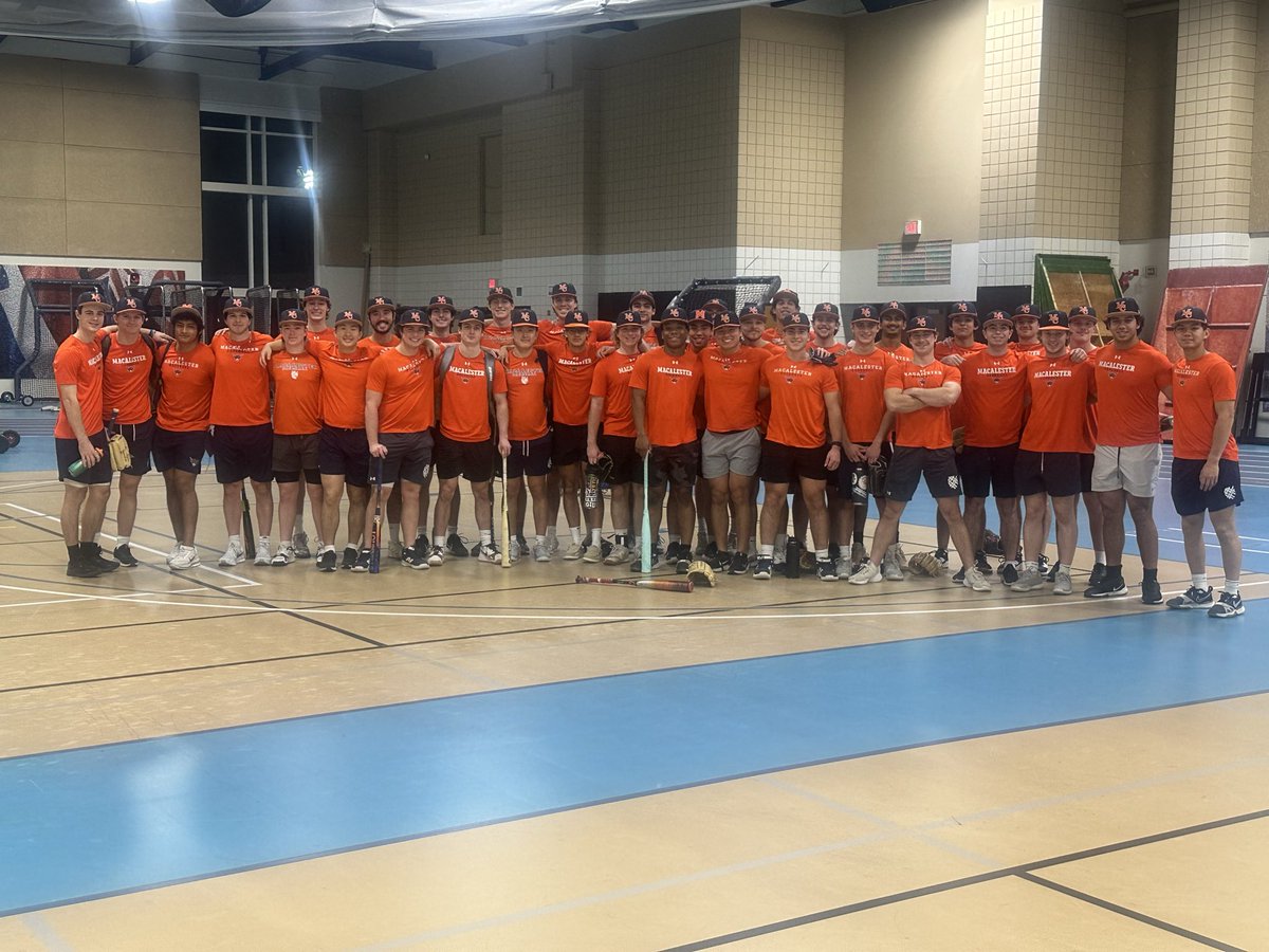 Macalester Baseball tweet media