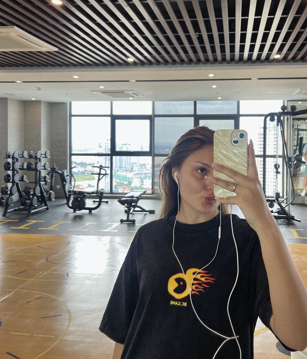 GM 🫡

do yourself a favor and go to the gym instead of looking at the charts