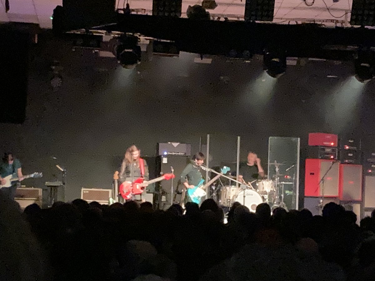 fac041's tweet image. MBV