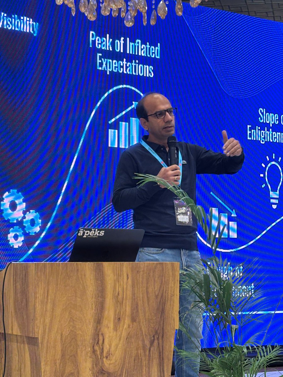 inoaug's tweet image. 🌟 Kickstart APEX AI Days 2025 with an inspiring keynote from Sanjeev Chauhan, VP &amp;amp; Country Leader – Solution Engineering at Oracle. With deep expertise in tech, cloud, and AI, he’ll set the stage for an exciting day of innovation! 🚀

#APEXAIDays #Oracle #LowCode #GenAI