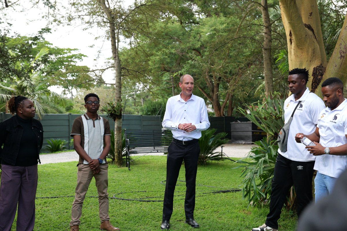 FrampolTech's tweet image. For as long as we can remember, sport has had the incredible power to unite and inspire us all. Yesterday, we had the honor of welcoming the Zimbabwe Sables to the Frampol offices. It was a privilege to spend time with these incredible athletes and show our unwavering support as…