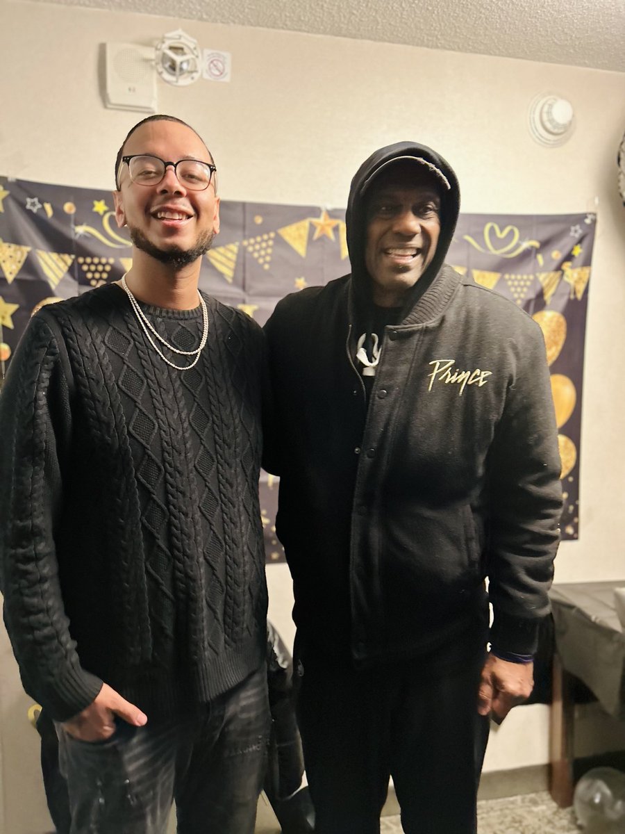 RIP JellyBean 🕊️
A legend and a real one. Blessed I got to work with you &amp; know you. say what’s up to my brother Regal for me 🙏🏽🙏🏽🙏🏽🙏🏽