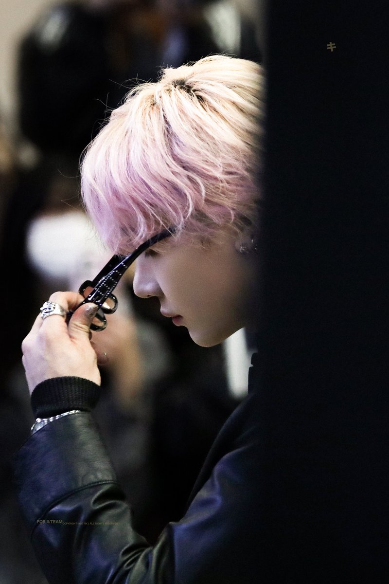 ki77ik's tweet photo. #니콜라스 #NICHOLAS  #ニコラス #앤팀 #andTEAM https://t.co/NpX245Jl4y