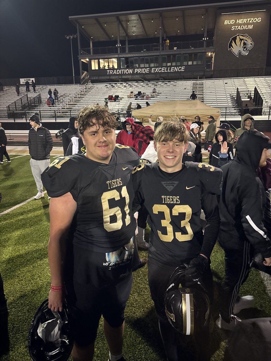 Treid85's tweet photo. Lee’s Summit wins!!!!  We advance to semi finals next Saturday against either Jackson or CBC in St. Louis.  ONE MORE GAME for the State Championship MO 6A! Helluva win Lance Reid and so proud of you!  Let’s finish this thing out! https://t.co/T4LKYqEKVI
