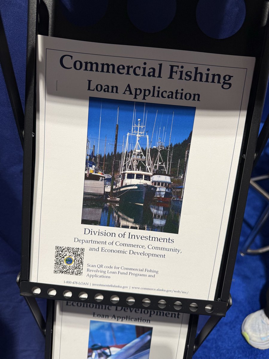 RepVance's tweet image. 🐟HOMER HIGHLINERS⚓️
The past couple of days have been a whirlwind at the Pacific Marine Expo: connecting with fishermen, industry leaders, and most importantly, celebrating Homer’s own National Fisherman 2024 Highliner, Erik Velsko! 

Erik &amp;amp; Laci are brilliant fishermen and…