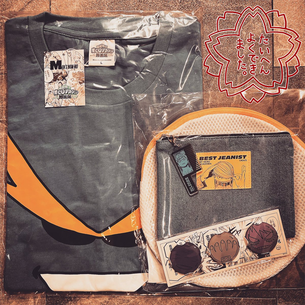 ヒロアカ原画展行ってきた！！
こういう場にあんまり行かないから
めっちゃくちゃ楽しかった！！

写真は考えるより先に体が動いて購入した戦利品🏆
#ヒロアカ #ヒロアカ原画展