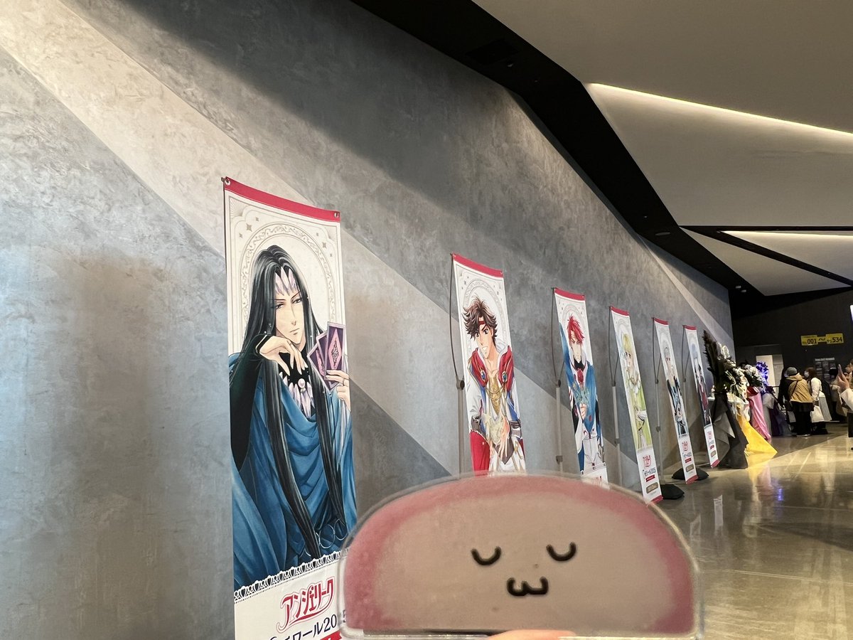 22hanatan's tweet photo. イベント来た感 https://t.co/gQGjU8mLaa
