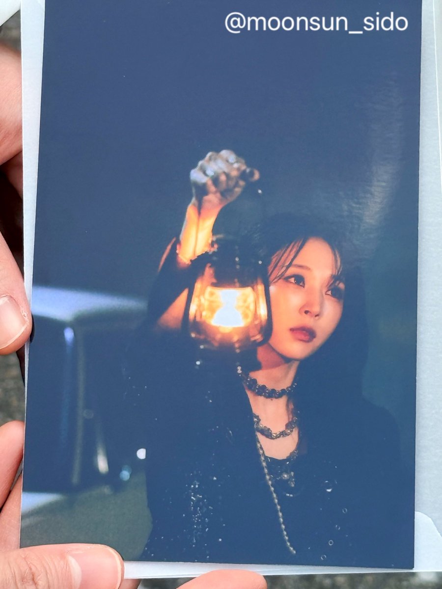 완전 늑뵤리처럼 느낌🥹멋있다
完全是帥氣狼星🥹好帥
#Mamamoo #마마무 
#Moonbyul  #문별