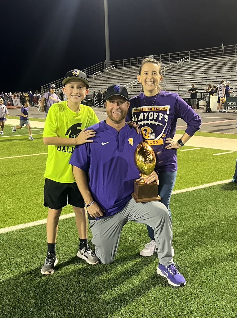 Coach Woodard tweet media