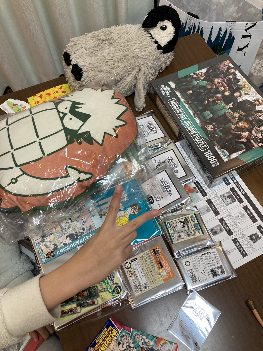 グッズのオンパレード

#ヒロアカ #ヒロアカ原画展