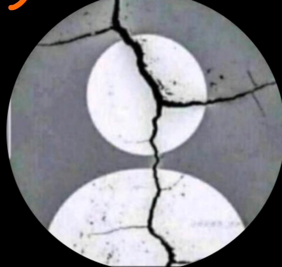 Jeyboy600's tweet image. Laugh one wound me guy. 😂

Even your profile picture self don break as your heart take break.  

Everything about u don “ break”  😭😂