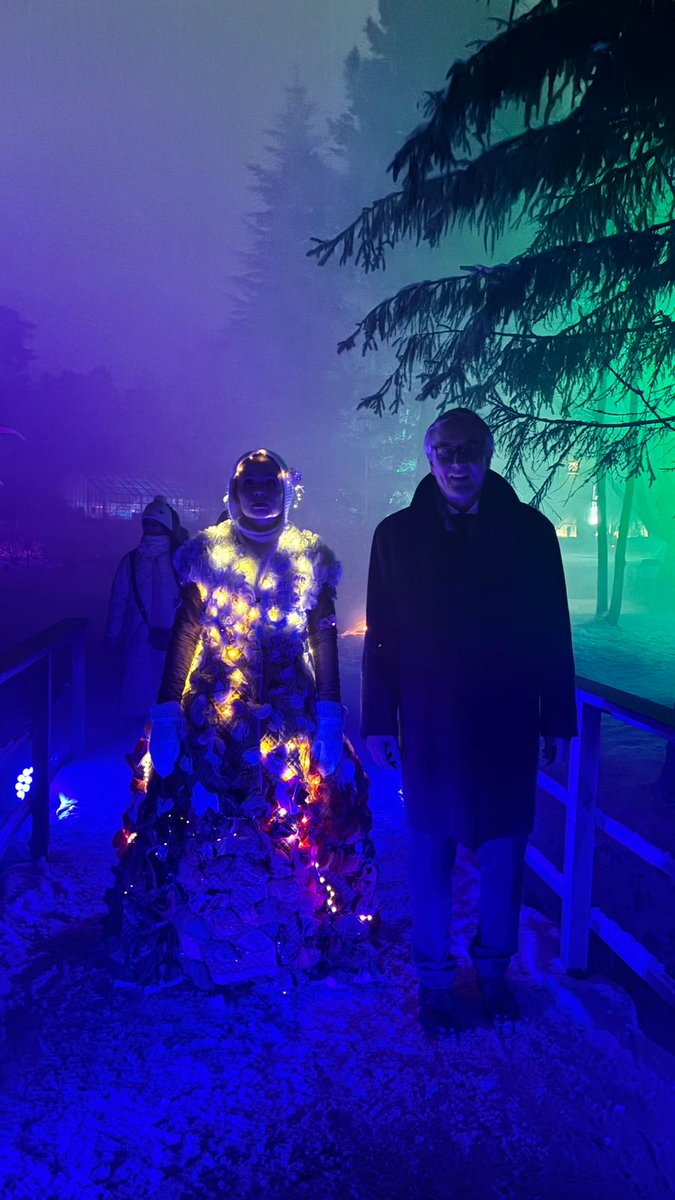 TomaszChlon's tweet image. How to sum it all up with just one Finnish word? UPEA. (Because “wow” simply isn’t Finnish enough.)

A visit to beautiful Joensuu: chats with the mayor and regional leaders, a meeting at the University, an interview for Karjalainen, a lecture at the Paasikivi Society… and…