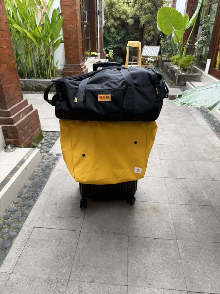 hvJericho's tweet image. I took my Crotter to Bali