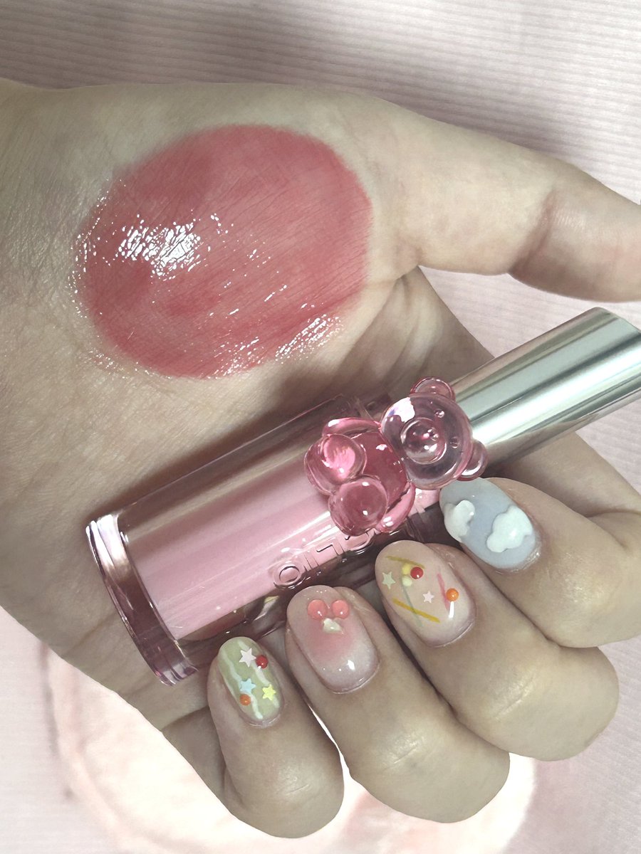 lightc75's tweet image. #RT이벤트 #알티이벤트 
 #RT #following 

첫 이벤트라 넘 두근거리는데요..💖

팔로우+알티해주신 분 중 한 분 추첨하여 
제가 요즘 너무너무 잘 쓰고 있는 클리오의 핑크 테디 보내드릴게요!!

당발은 12월 초!
카톡 선물하기 코드로 보내드릴 예정입니다✨