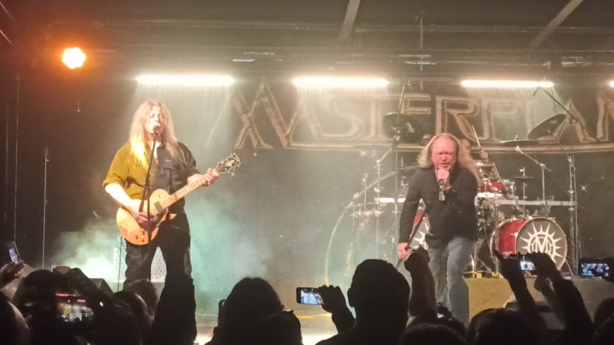 #masterplan En plena acción ! 

@radar_medios 
@eabooking.mx 

#Tattoaje