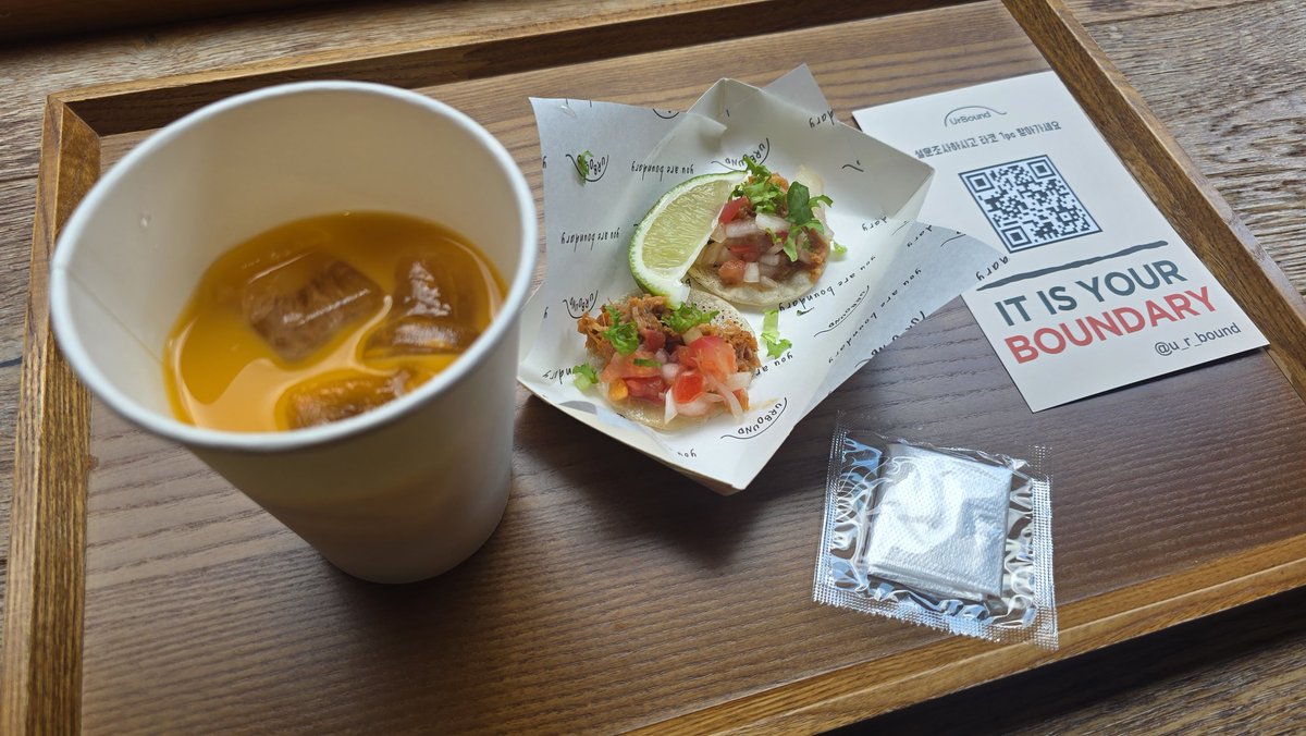 소길별하 지금 이벤트도 하는중 미니타코 먹고 설문조사 하고나면 큰타코도 준다네 😀