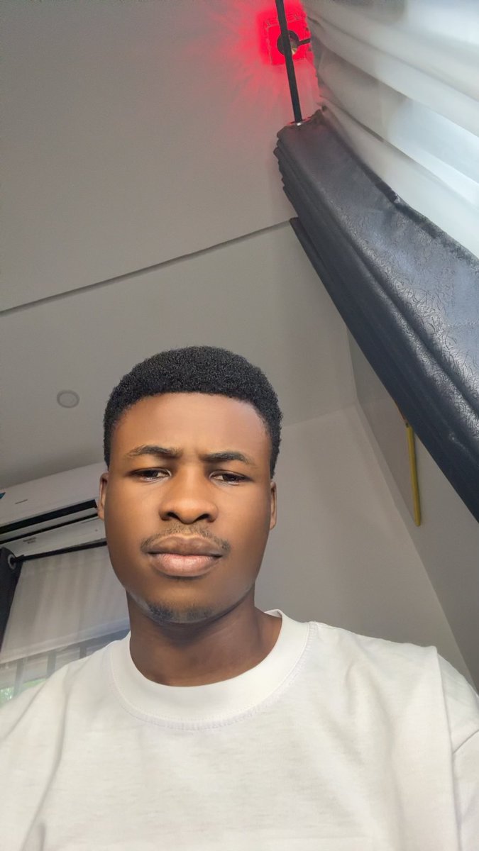 Tajudeen_10's tweet image. Grand rising fam.

Another day, another weekend to keep on preaching about:

▭ @0xMiden → for Privacy
▭ @billions_ntwk → for Identity

How about you?