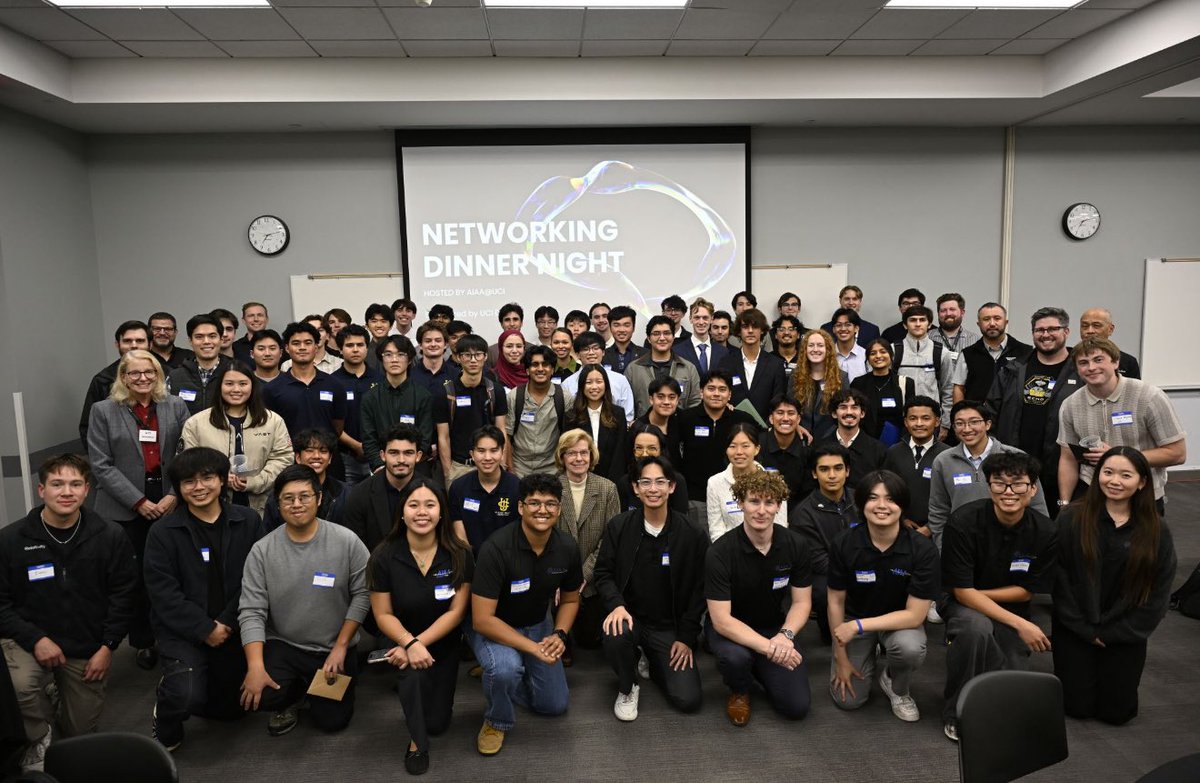 TechInnovationz's tweet image. $RKLB 🚀 Rocket Lab was featured at the 2025 AIAA Networking Dinner at UC Irvine alongside heavyweights like Northrop Grumman, Raytheon, Relativity, Vast, and JetZero.

Events like this aren’t marketing.
They’re where talent meets industry, where propulsion, avionics &amp;amp; next-gen…