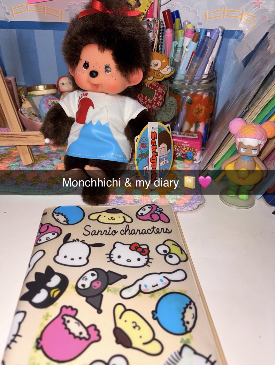 🧘🏽‍♀️🩷