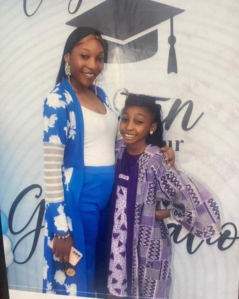 DejiAdesogan's tweet image. HEARTBREAKING 💔: Missing FRSC Officer and Daughter Found De@d in Herbalist’s Home in Osun

Wife Arrested as Manhunt Widens for Fugitive Suspect

The disappearance of Federal Road Safety Corps (FRSC) officer, SRC Lasisi Funmilayo Oluwamayokun, and her young daughter, Sewa, has…