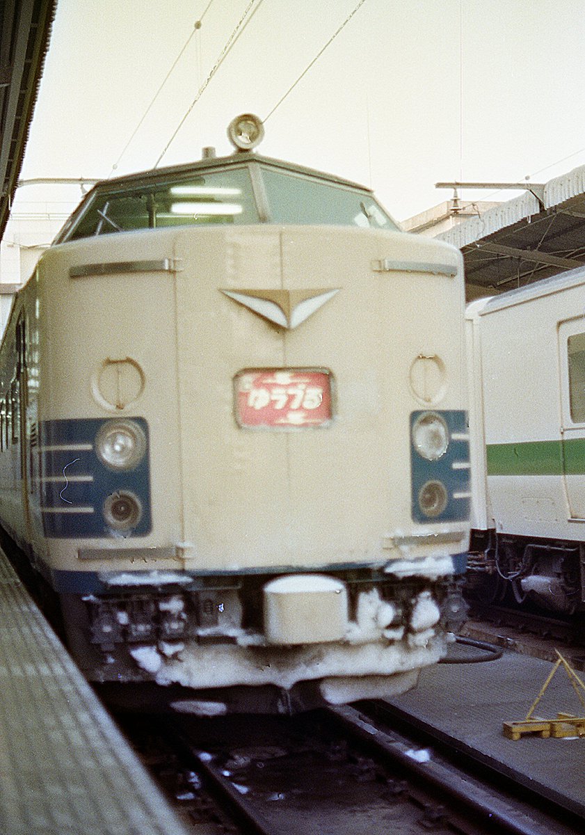 muratakec's tweet image. 学生時代に撮影した　上野駅(10)
撮影年月日不明

乱雑に保管している、ネガの取込中