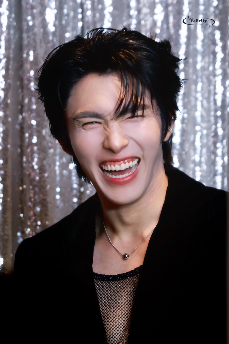 Felicity_511's tweet image. สดใส กิ้งๆ 

BXXM X ITSSKIN
#ITSSKINxBoomRaveewit
#BXXMRVW #RVW