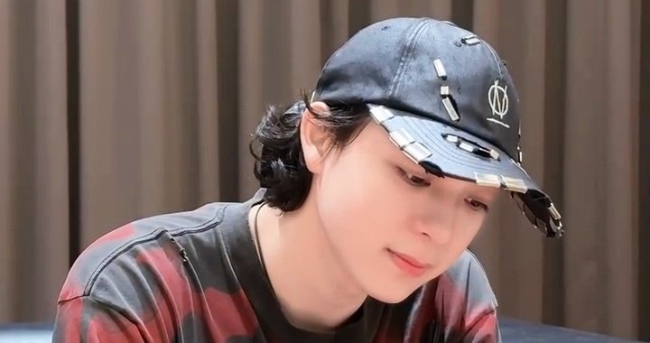 awstbbas's tweet image. อย่างงี้พี่ไม่โอเคนะเว้ย ทำไมต้องน่ารักขนาดนี้ด้วยwa ดูดิ โหดูนิ้วก้อย น่ารักอีกแล้ว ทำไมต้องน่ารักขนาดนี้ ไม่โอเค ไม่ชอบ(ชอบ) รชต กล่าว 🙂‍↕️

#แม็กกี้บาส #maxkybas