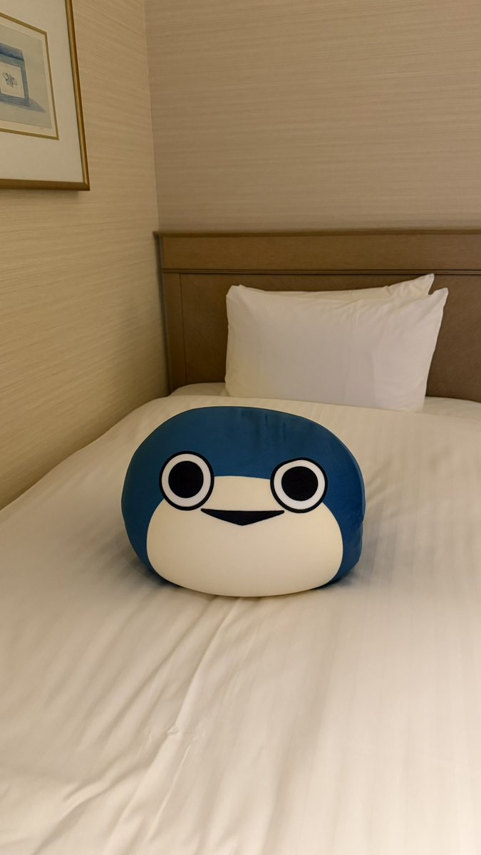 Eve UNDERCOVER A賞 ビーズクッション ぼにぼに くじ グッズ 参戦は