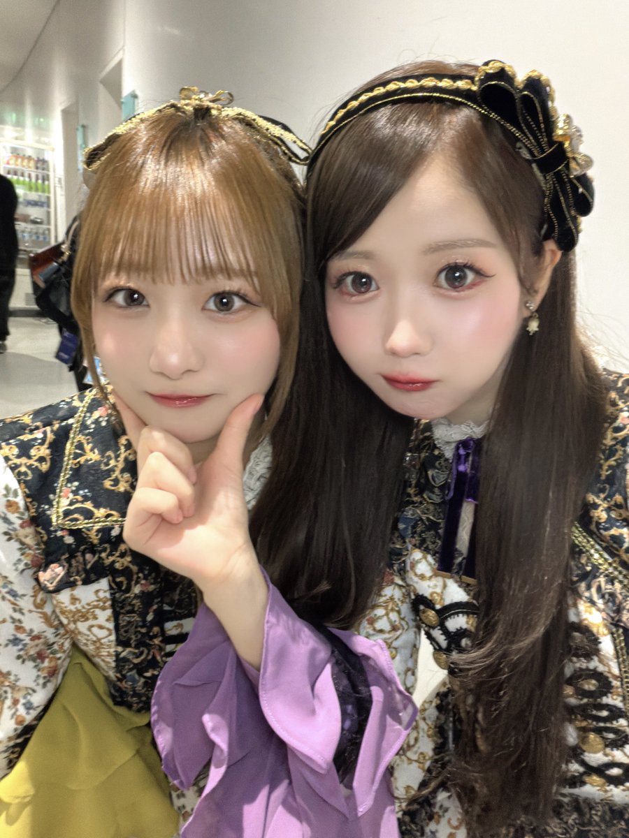otani_emiri's tweet photo. #イコラブ8周年ツアー in 北海道
1日目ありがとうございました💛🧡

熱気最高ほっかいどー😻
飲むヨーグルトとヨーグルッペとカツゲンを飲みました〜✌︎︎( ◜▿◝ )
明日もよろしくね〜！🫶🏻🫶🏻˖˚✩⊹ https://t.co/JELLMVTUos