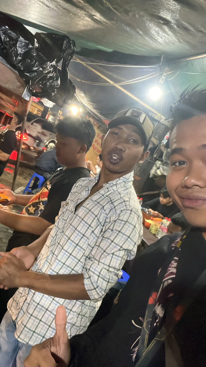 yang mau dicium mas amir merapat ke bengawan