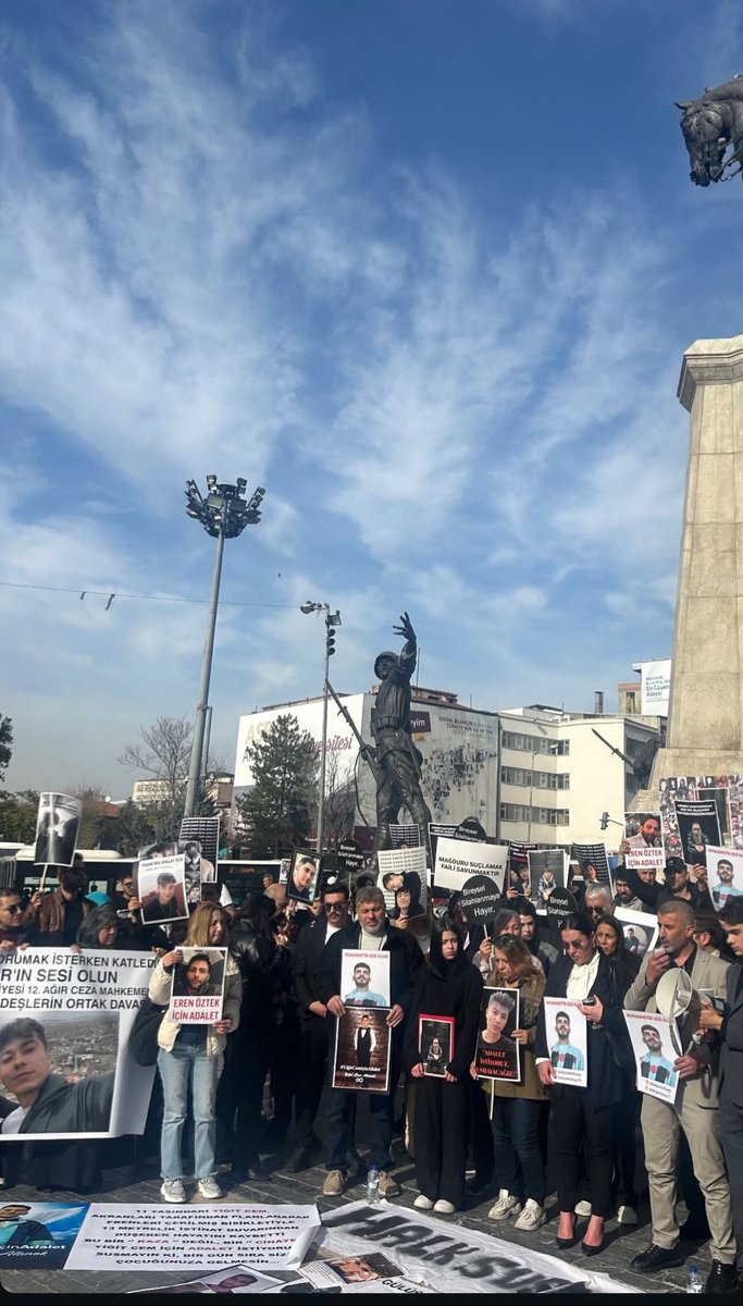 bizim yandığımızı kimse görmüyor mu?