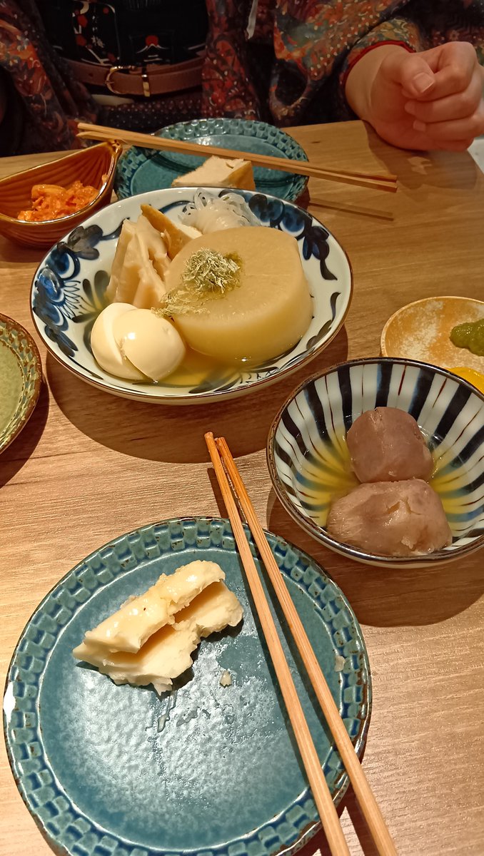 52megu52's tweet photo. 今日はン年振りにちささんと飲んできた！いっぱいお喋りできて楽しかったぁ！ https://t.co/kxkO4axFlz