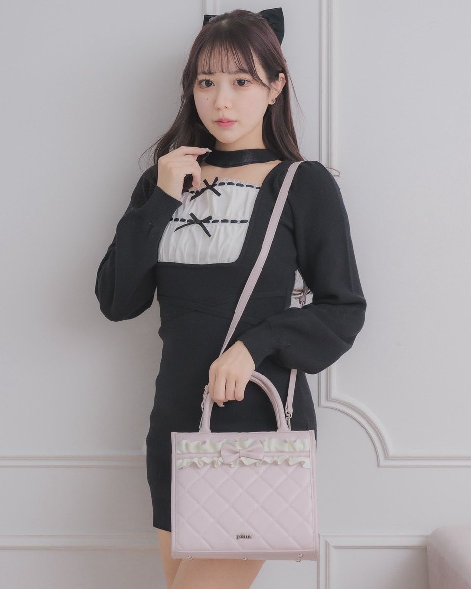 pium フロントフリルキルティング2wayトート ブラック セール フロント