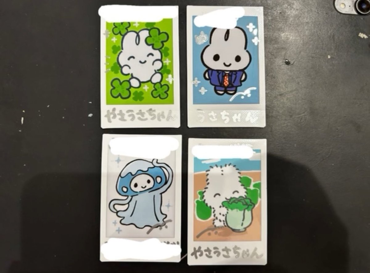 今月もチェキありがとう✨ スマホケースの輪っかに合わせて頼む人も