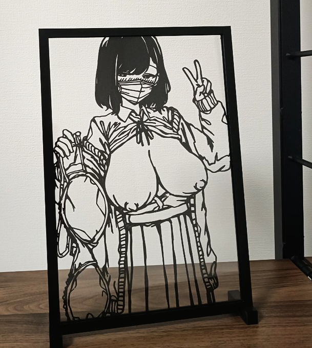 飾る場所に困るイラストフレーム作りました! 