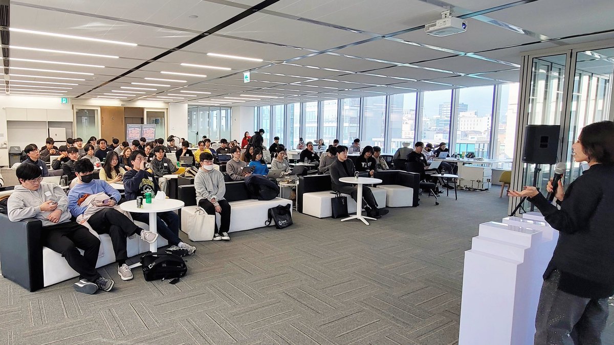 Moana.m🐜 tweet media