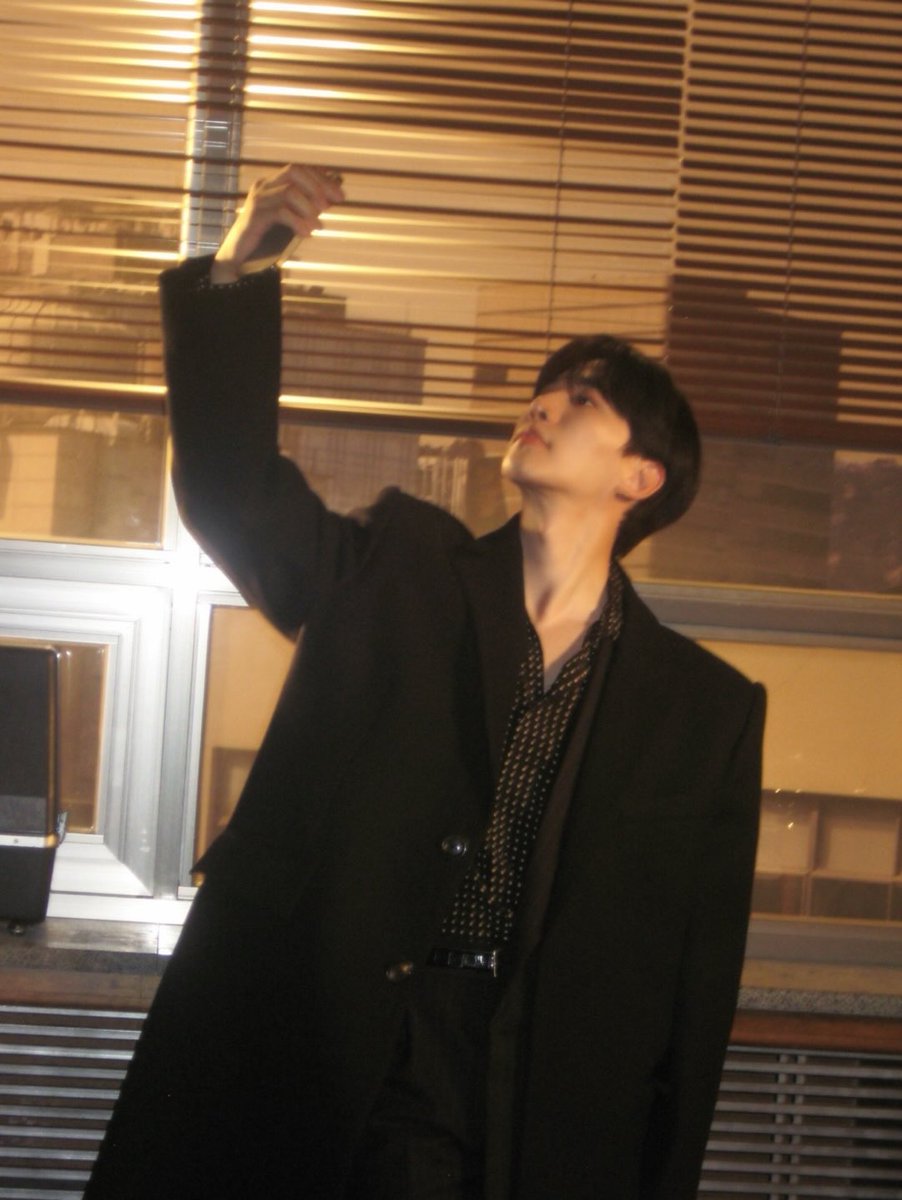 Kkorepo's tweet image. 「#2PM」#イ・ジュノ、波に乗った演技の連続…「感情が吹き荒れるテプンデー」 
#イジュノ #ジュノ　
🔗korepo.com/archives/16105…