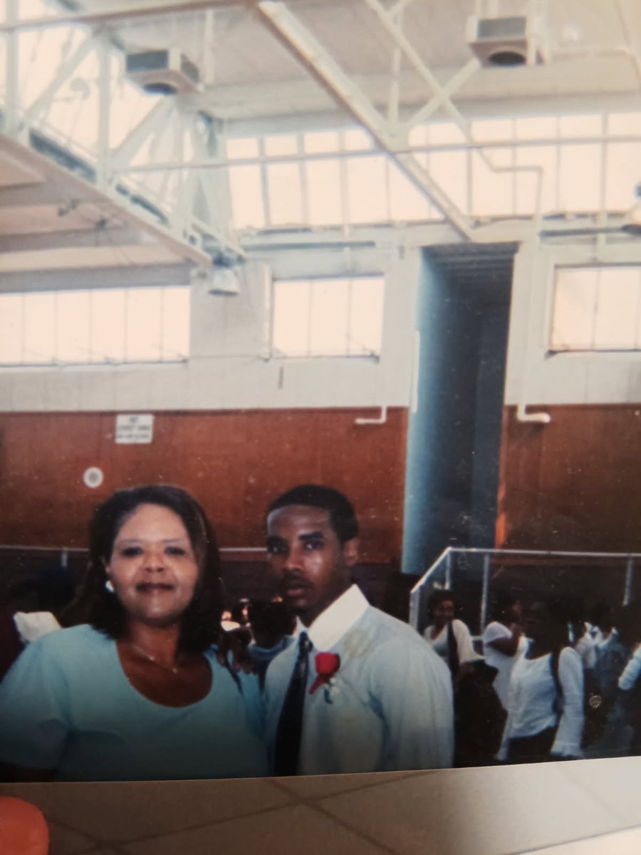 Coach Tarrik Mabon tweet media