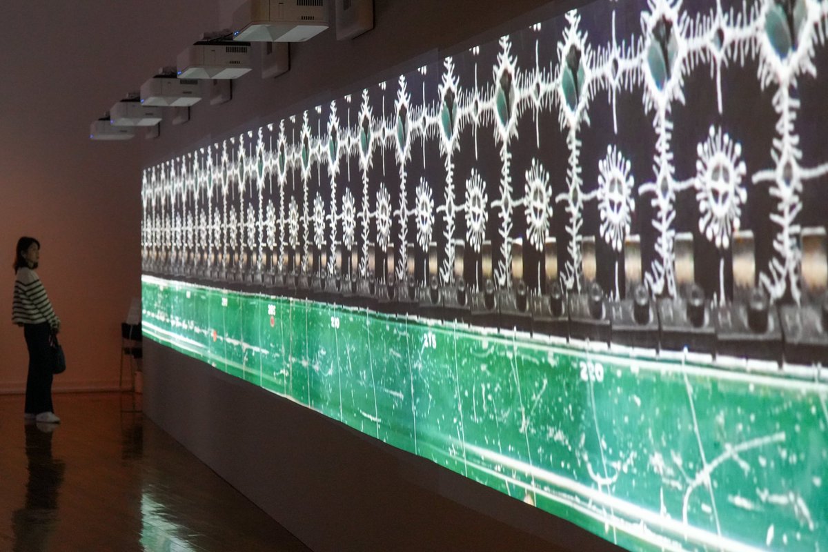 今日は家族で世田美でした。皆川さん本人もいました。
#ミナペルホネン