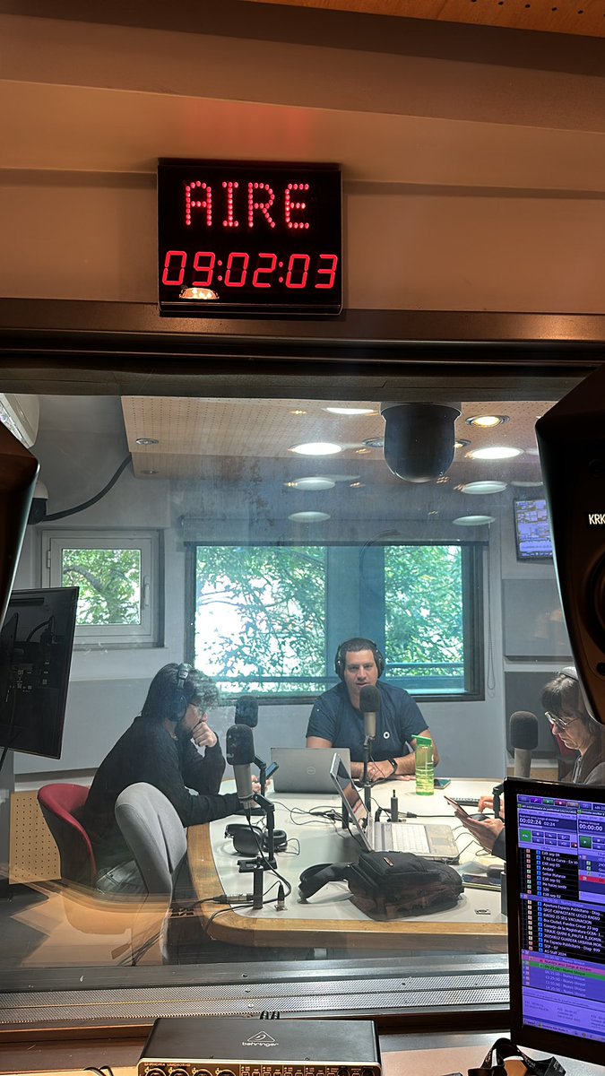 Arrancó otro programa de #AjusteSemanal con <a href="/SantiagoSpaltro/">Santiago Spaltro</a> y <a href="/ag_maza/">Agustín Maza</a> 🫡

📻 Súmate por la1420.com.ar