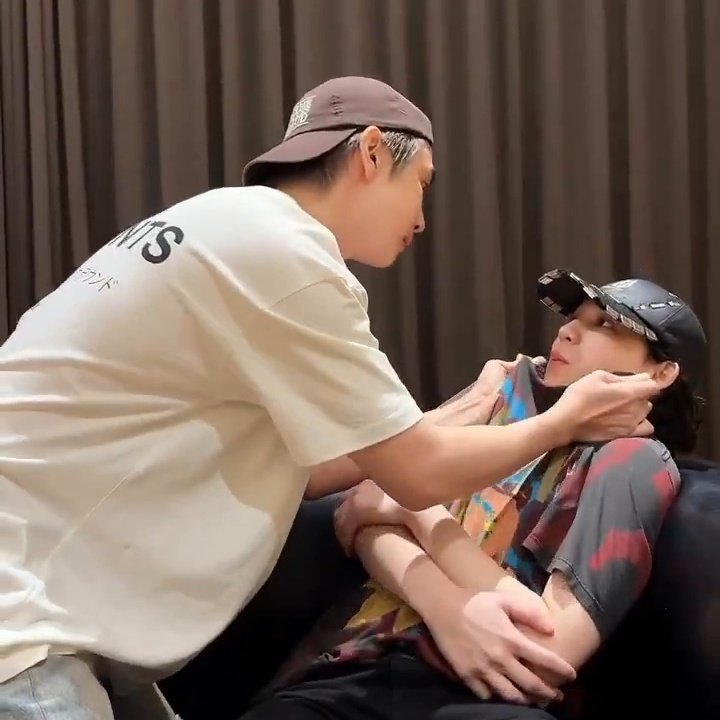 maakeab's tweet image. คู่จิ้น ❌️❌️
คู่กรณี ✅️✅️✅️

สองคนจะต่อยกันต*ย สาววายบอกโมเม้น กุละเชื่อเลย 555555555555555555

꒰ #แม็กกี้บาส #maxkybas ꒱