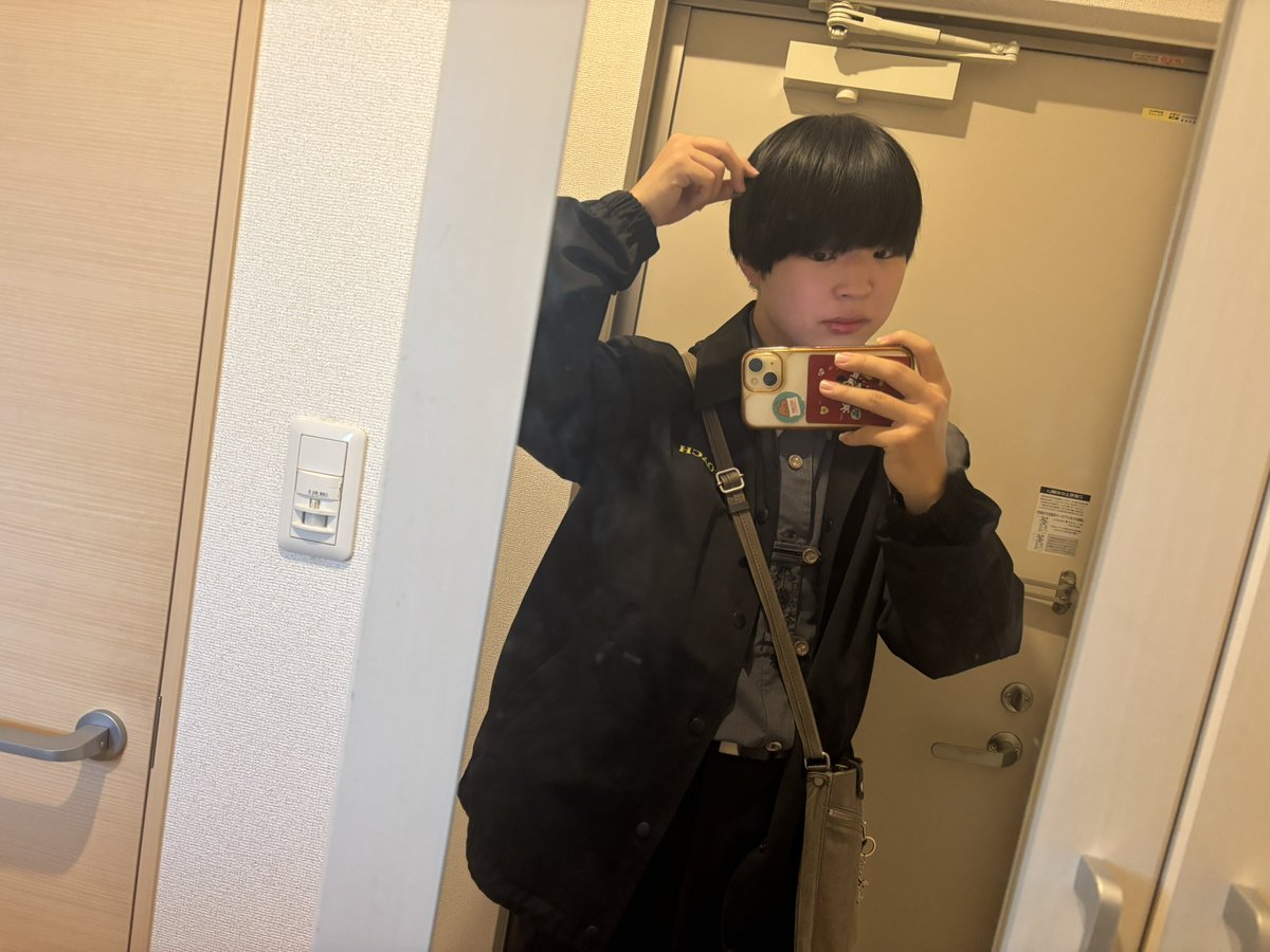 mokimoki100's tweet image. おでけけ！モキの隣空いてるよ😘