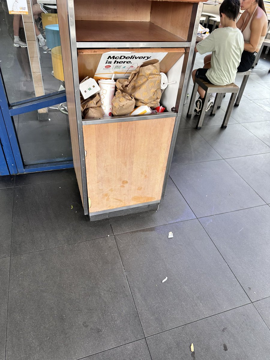 Rees Mann tweet media