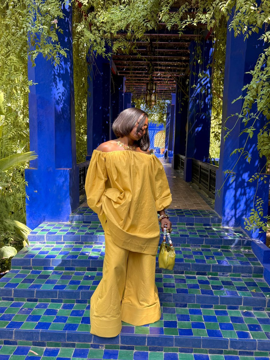 olan_nig's tweet image. Two-piece, one mood; elevated.

The Asori set is available in colours for 
£105

#olan #theolanverse