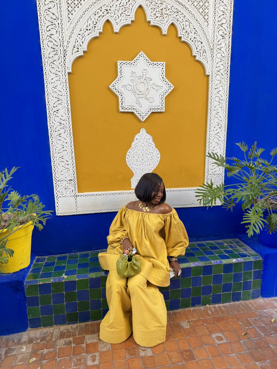 olan_nig's tweet image. Two-piece, one mood; elevated.

The Asori set is available in colours for 
£105

#olan #theolanverse