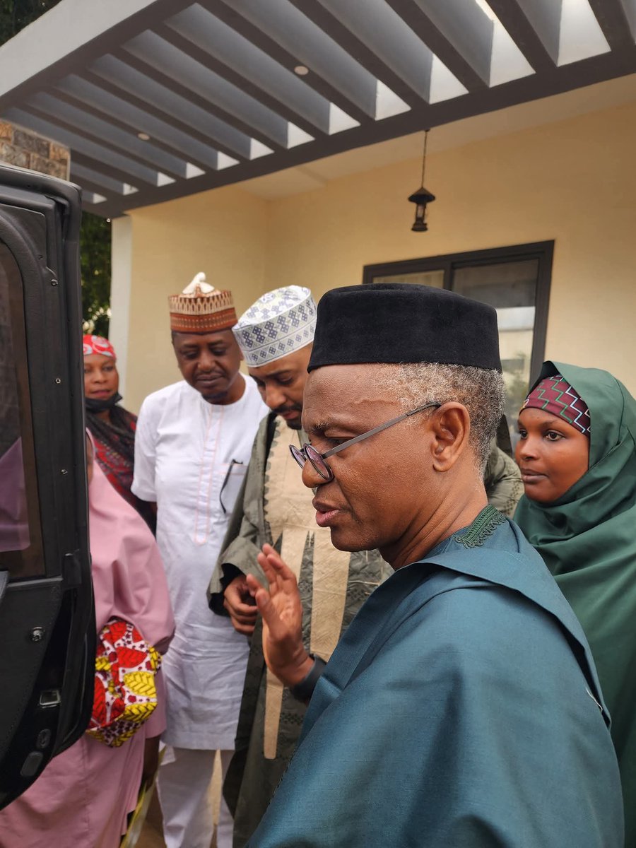 Ahmedumar___'s tweet image. Our Leader Malam Nasir @elrufai has arrived in Kaduna to attend the Arewa Consultative Forum (ACF) meeting, which is currently taking place in the city of Kaduna.
